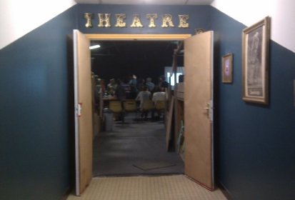 Lieu de création et de formation pour les amateurs, le Théâtre de la (…)